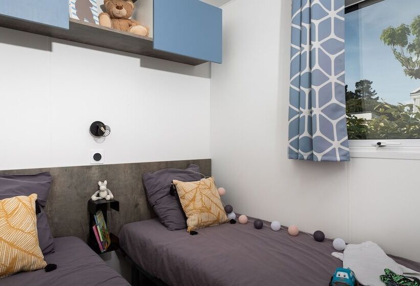 فندق Camping Domaine Des Salins