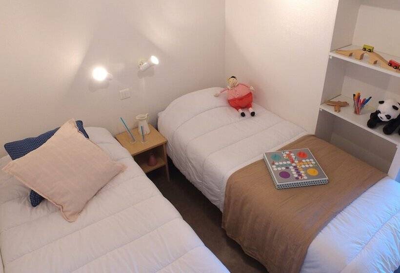 בית מלון כפרי Vvf Cantal Champs Sur Tarentaine