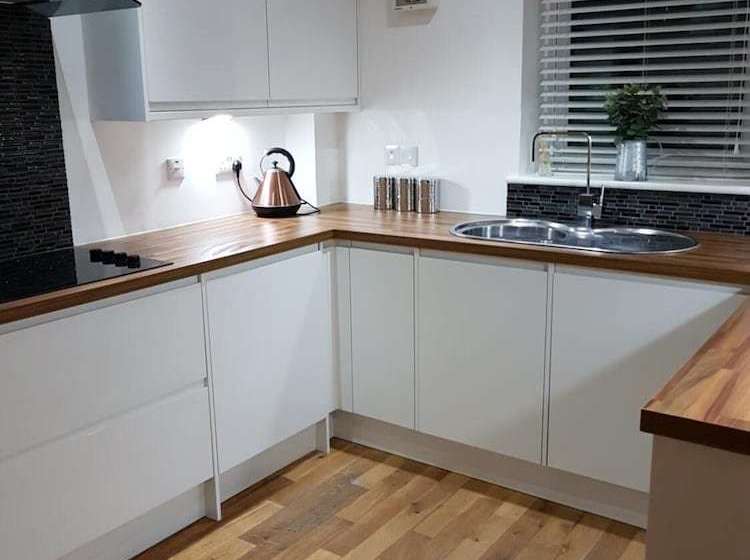 Langley Apartment City Centre 2 Min Walk To Secure Parking