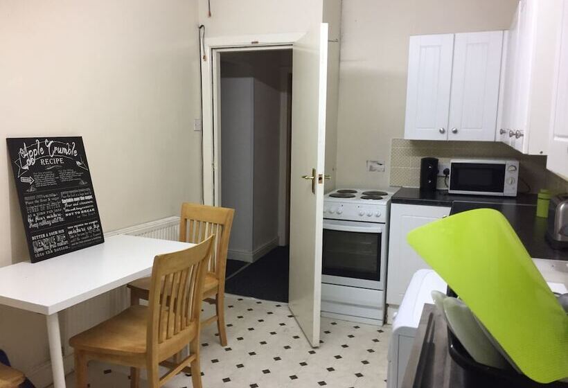 ペンション Edmundo House No.7