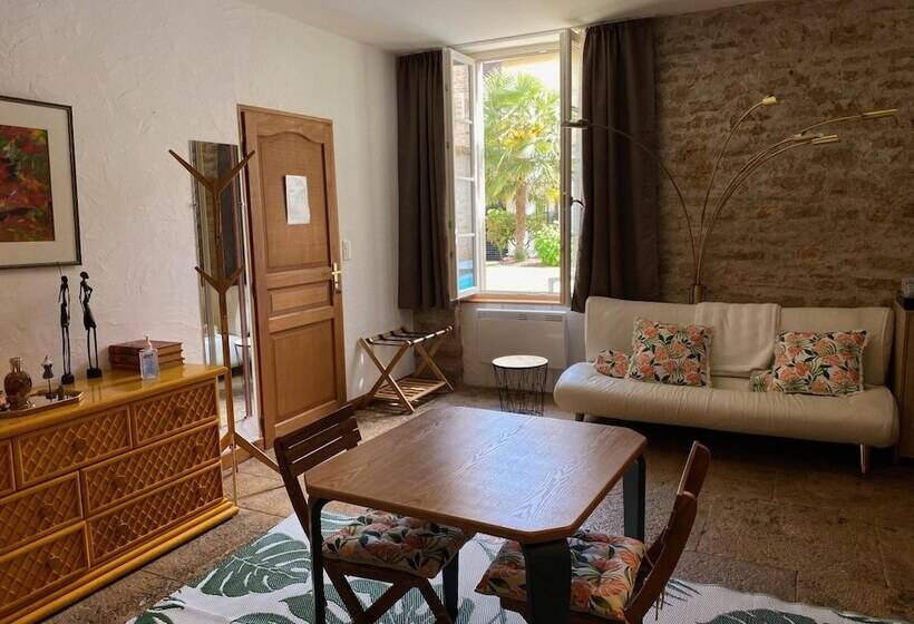 Пансион Le Jardin Charme Au Cœur De Meursault