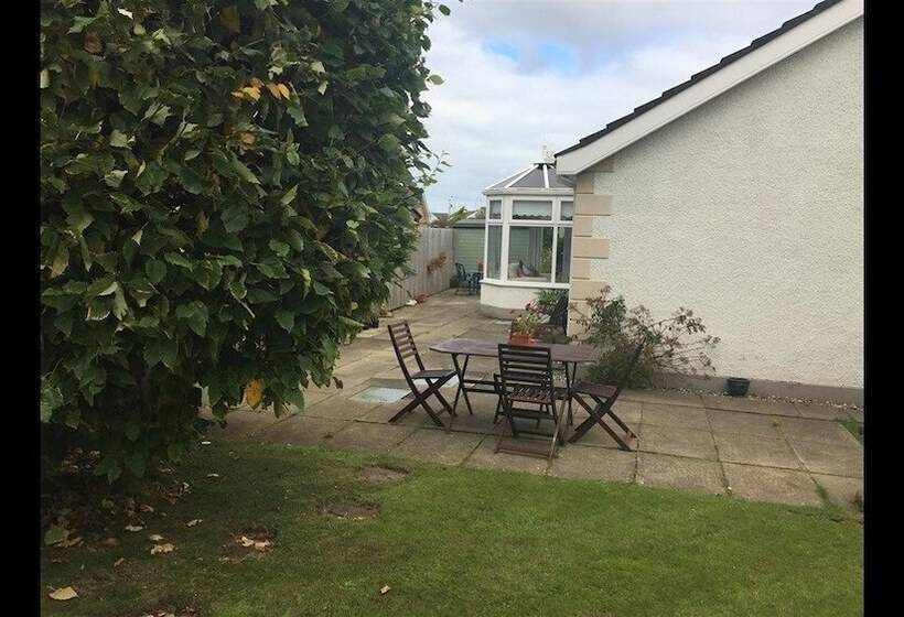 Windrose 7 Liffock Avenue Castlerock