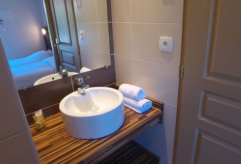 ホテル Vvf Golfe De Saint Tropez