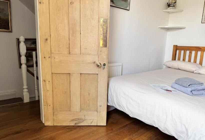 膳宿费 Cozy Place