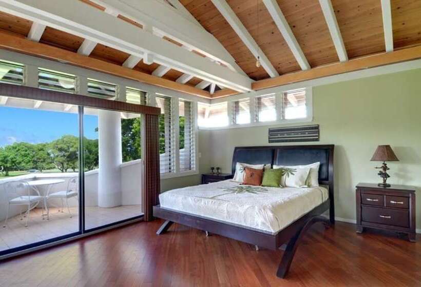 Rate Elegant Home With Hot Tub And Pool On Makai Golf Course