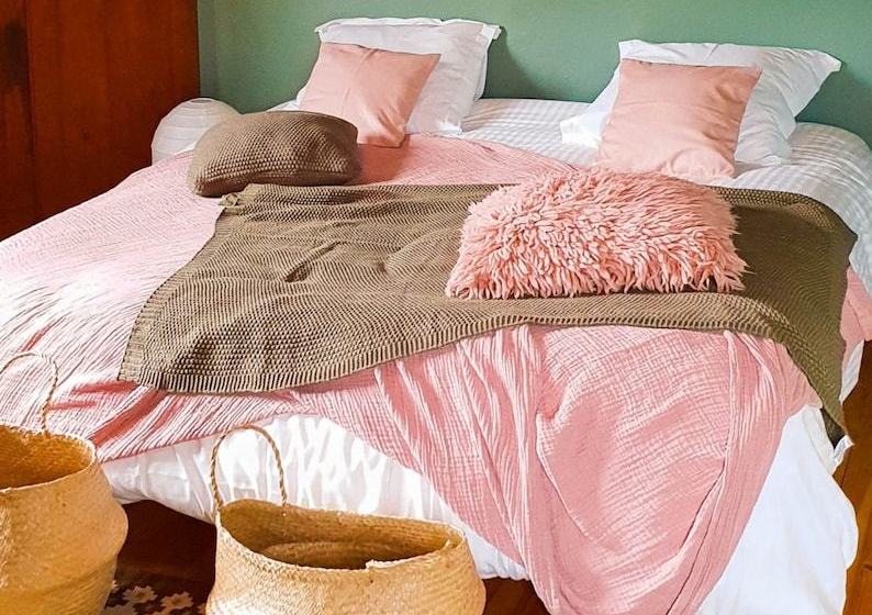 Roc Refuge Out Of The City