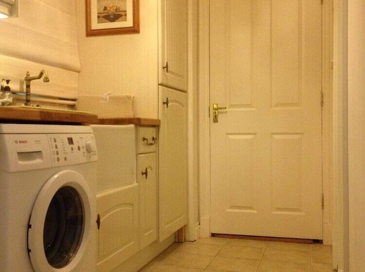 Snowdonia Snug Studio Style Accommodation