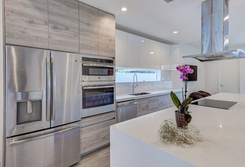 4br Pool Townhome Duplex By Jos17