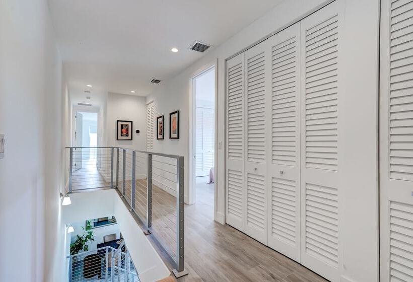 4br Pool Townhome Duplex By Jos17