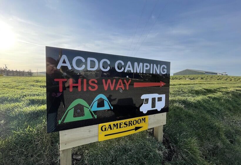 Acdc Glamping, Campervan , Caravan And Tent Resort