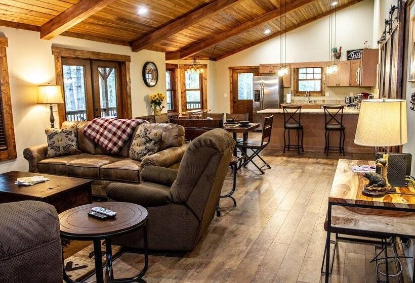 Asheville Country Cabins