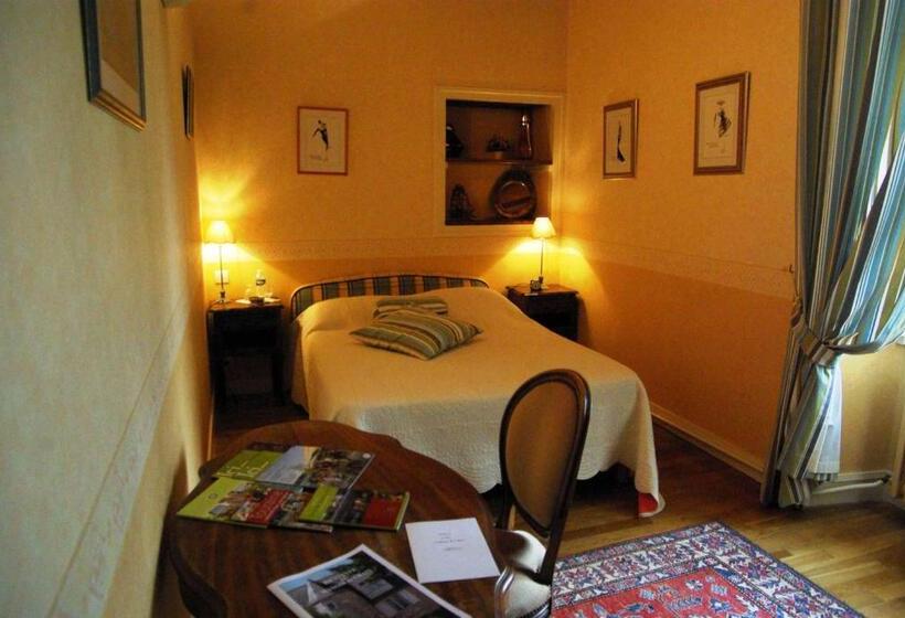 צימר Manoir De Chaix