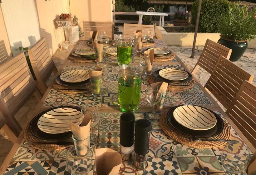 민박 Villa Quinissole