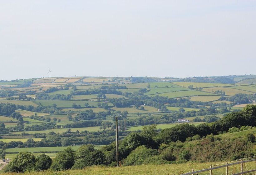 Bunny Meadows Farmhouse