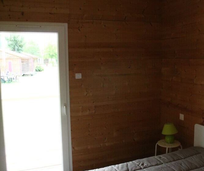 Camping Des Gorges De L Allier