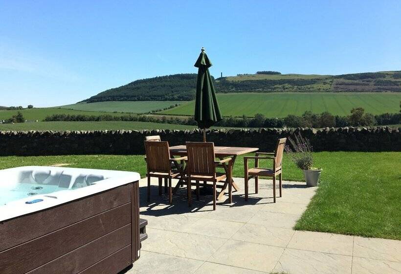 East Cottage, Parbroath Farm Near Cupar In Fife