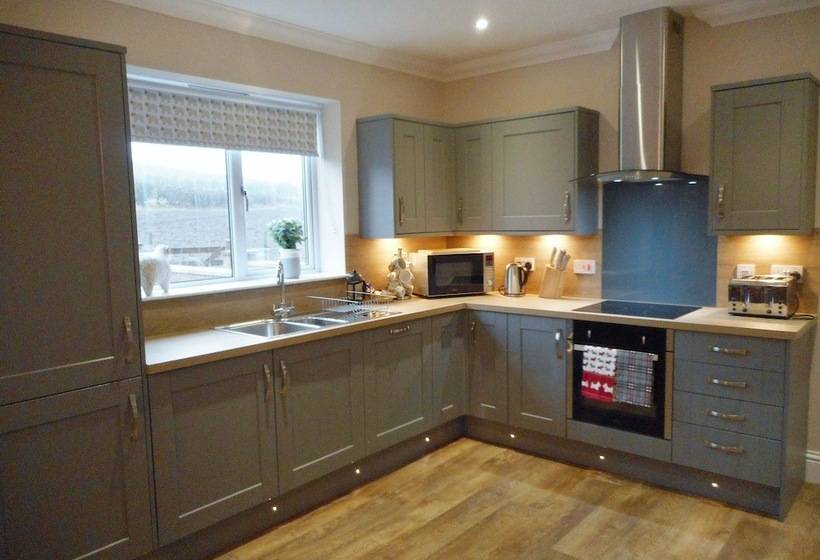 East Cottage, Parbroath Farm Near Cupar In Fife