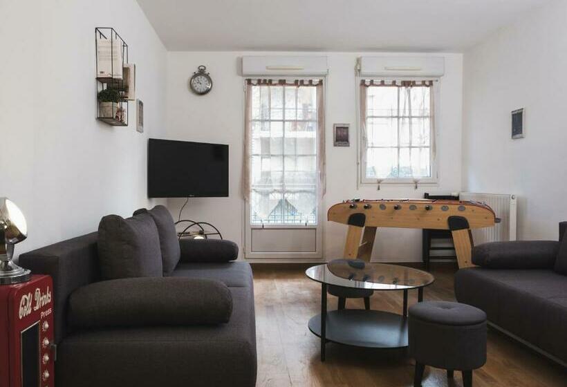 Family Travel Paris 2