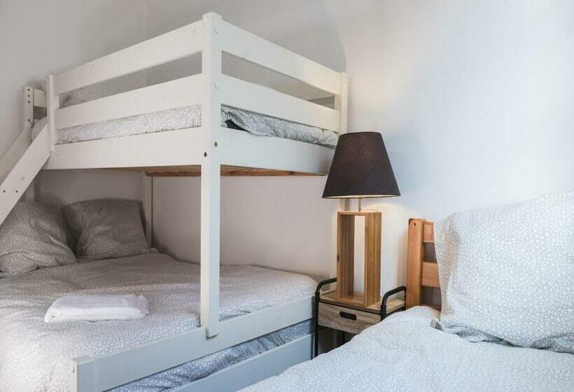 Family Travel Paris 2