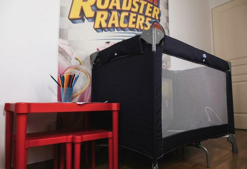 Family Travel Paris 2