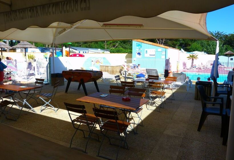 酒店 Mobil Home Xxl 4 Chambres   Camping Le Domaine D Oléron