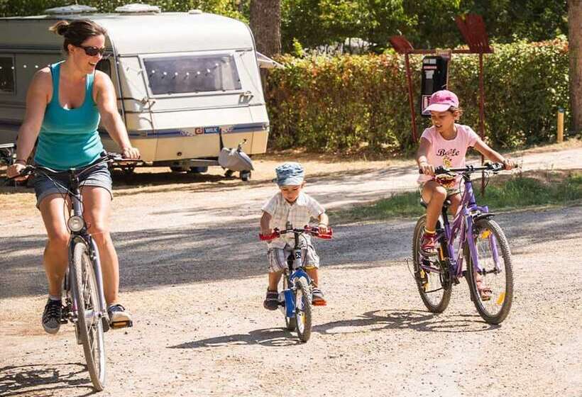 酒店 Huttopia Fontvieille