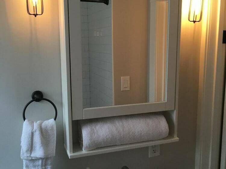 Lake Michigan Beach Cottages