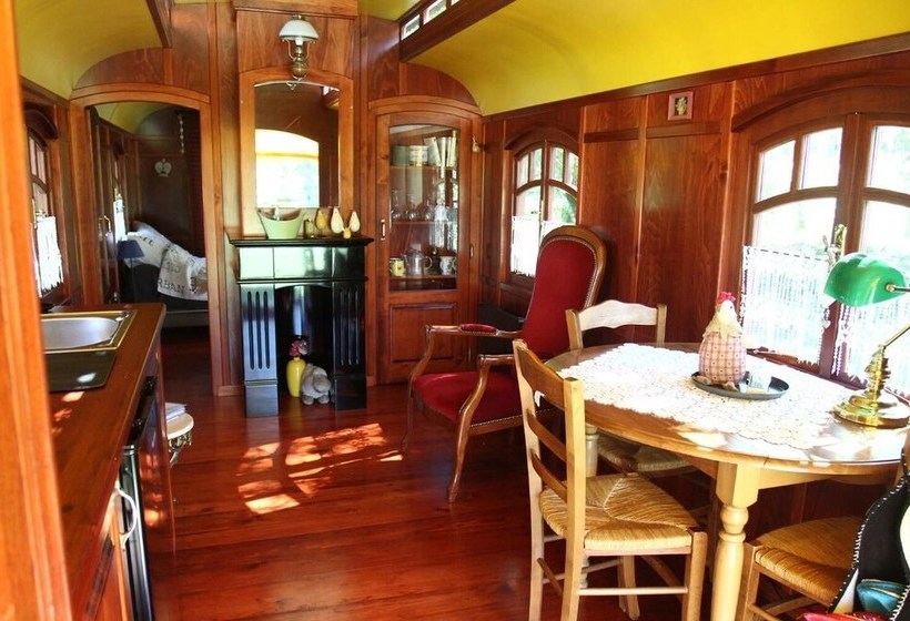 Les Roulottes Du Lot