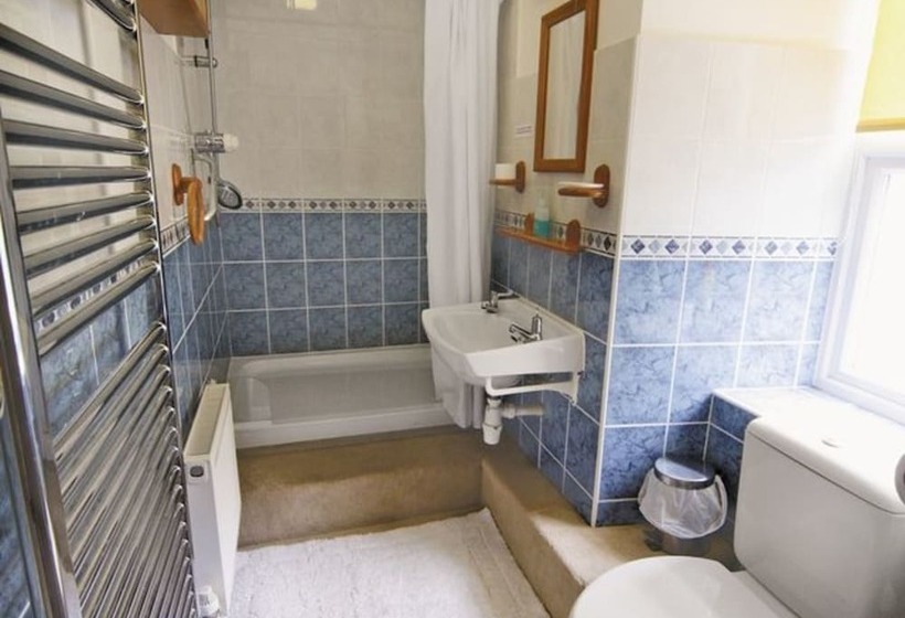 Lovely Large Home 10 Minute Walk To Barmouth Beach