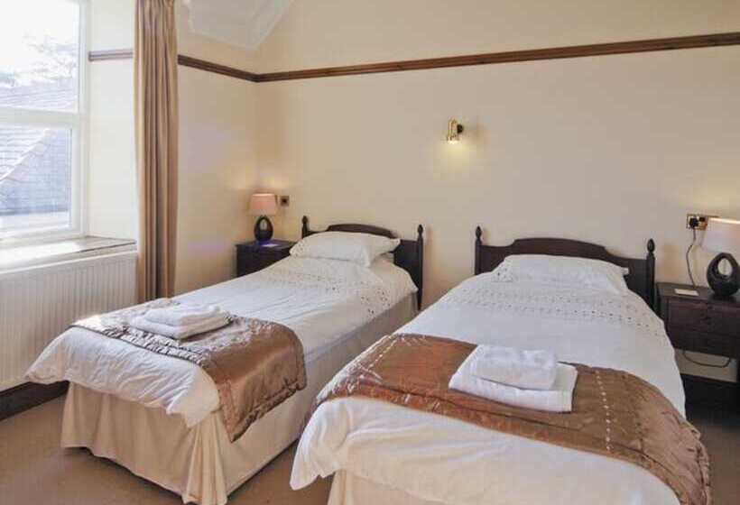 Lovely Large Home 10 Minute Walk To Barmouth Beach