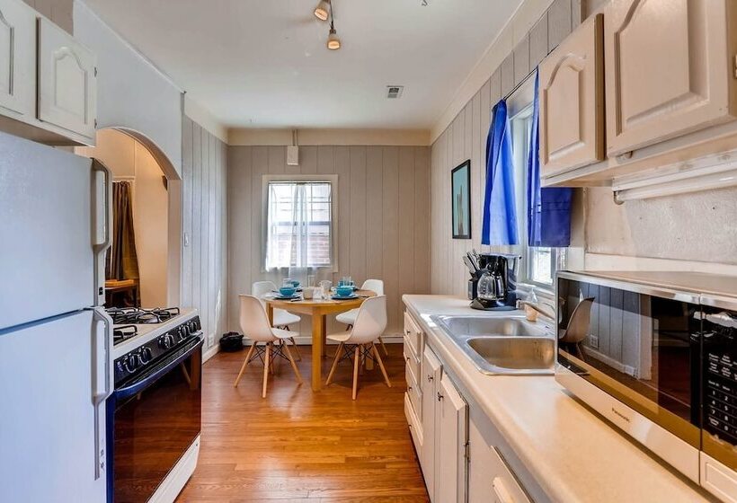 Sloan S Lake Solitude Intimate Carriage House