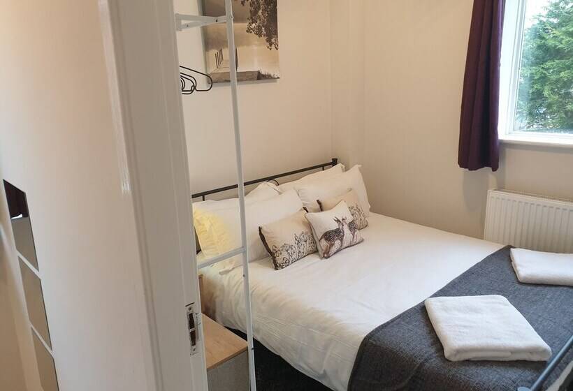 South Shield S Diamond 3 Bedroom House Sleeps 6