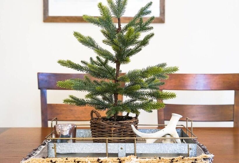 The Atrium Haven Winter Park Cabin Hot Tub