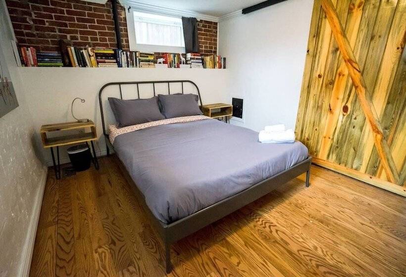 The City Park Cottage With Home Theater