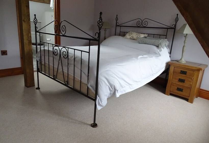 The Dairy At High House