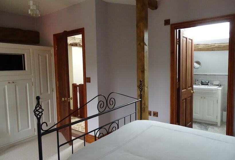 The Dairy At High House