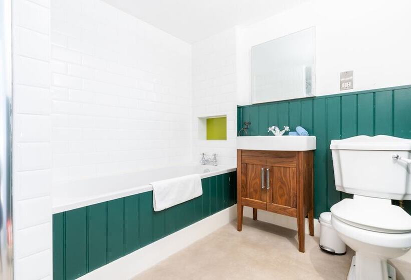 The Saddle And Stable Rooms