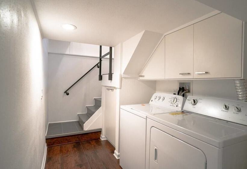 The Wash Park West Residence Sleeps 8