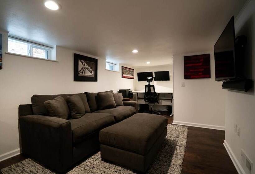 The Wash Park West Residence Sleeps 8