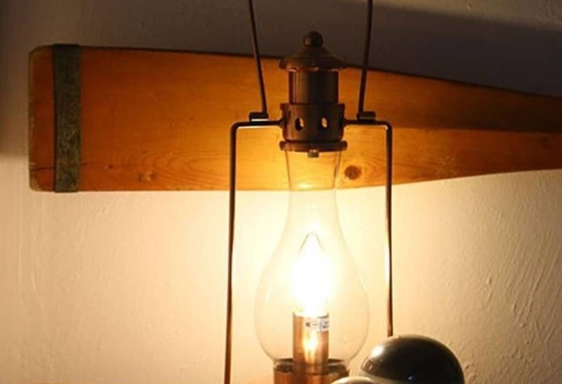 Yewtree Cottage  The Art House