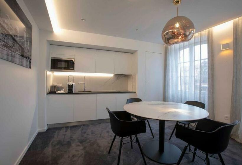 Bord Eau Guest House