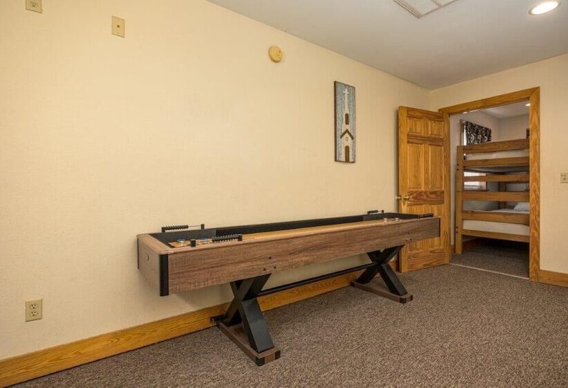 Briarstone Lodge Condo 13a   Two Bedroom Condo