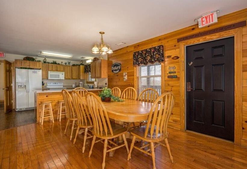 Briarstone Lodge Condo 13a   Two Bedroom Condo