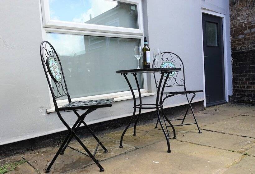 Bricksage Rooms, King S Lynn The Walks