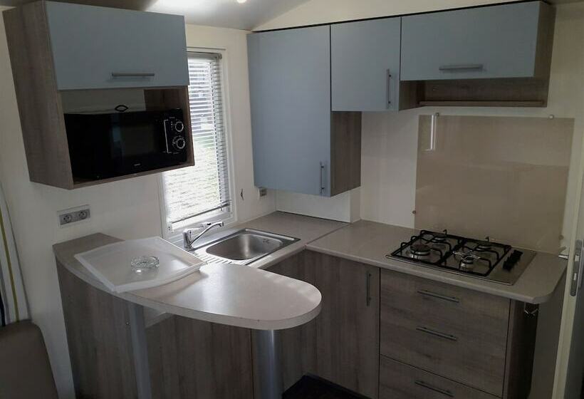 Отель Camping La Croix Badeau Mobilehomes