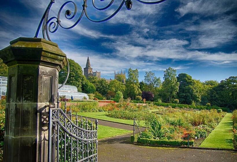 Hotelli No 10   By Staydunfermline