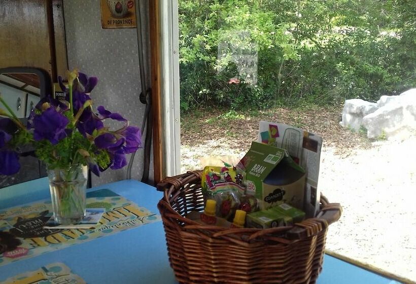 فندق Roulotte Arthus