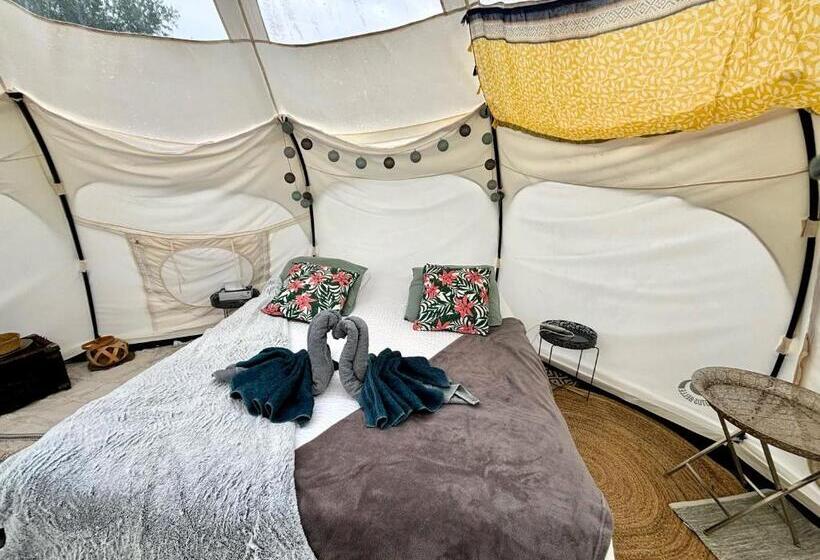 펜션 Le Castelat De Julienna