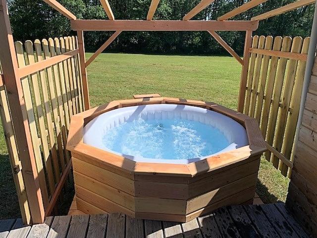 펜션 Le Castelat De Julienna