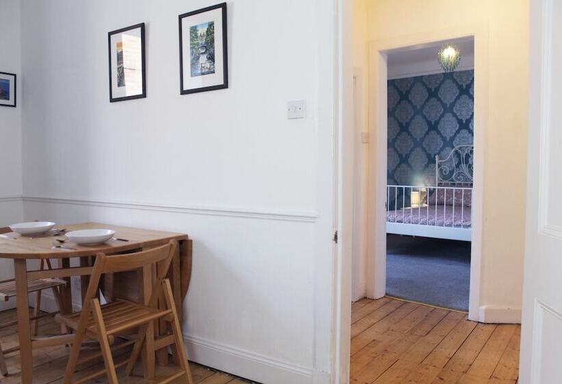 Silver Lining   Apartment Near Murrayfield